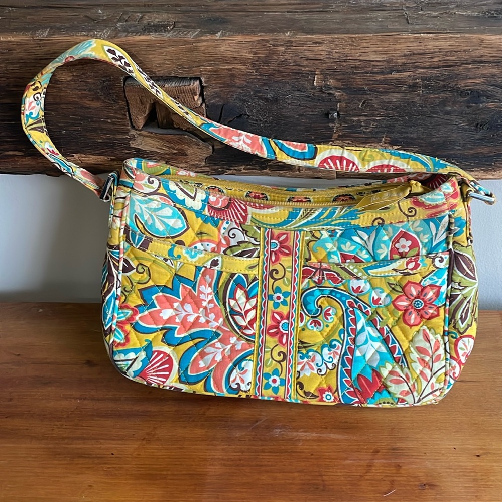 Vera Bradley paisley pattern shoulder bag